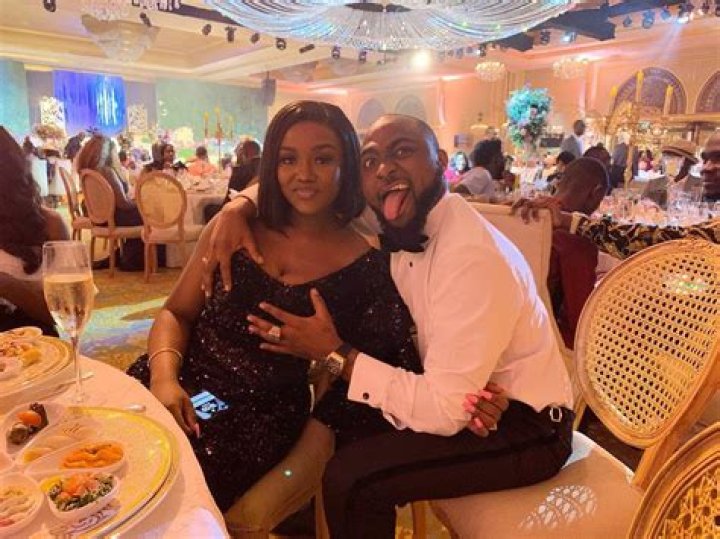 
Reactions To Davido And His Assurance, Chioma, Being Seen At A Club Now That They’re Back 