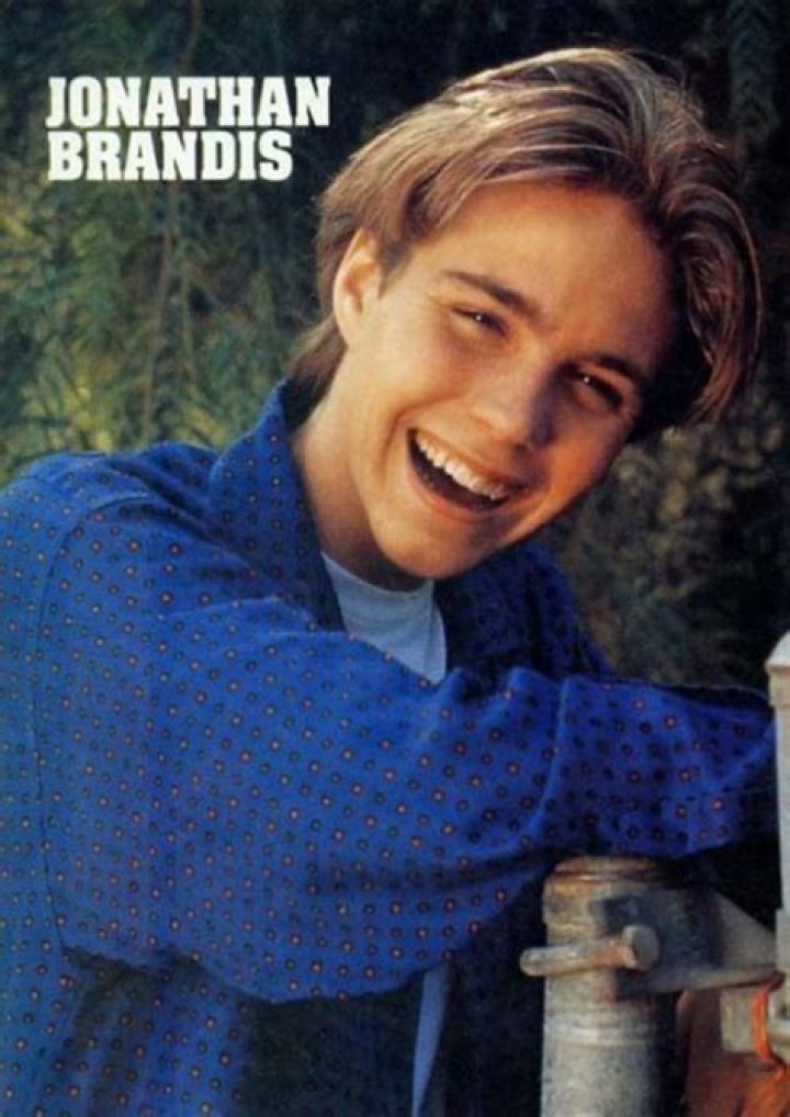 
Revelations About Jonathan Brandis’ Bio, Love Life and Why He Killed Himself 
