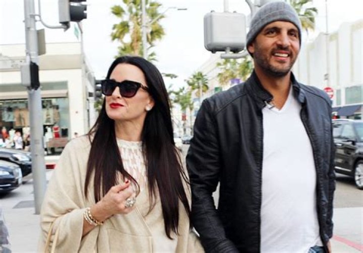 RHOBH Star Kyle Richards’ Family Robbed Again!