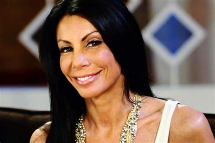 RHOC Gina Kirschenheiter Is Dating Again Despite Divorce Drama