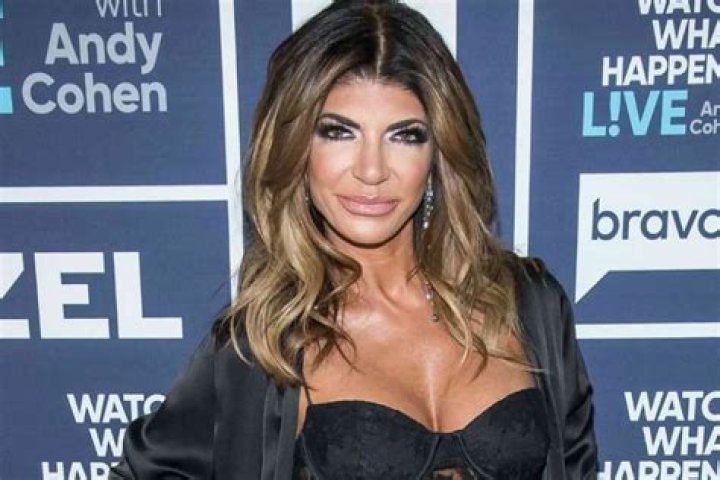 ‘RHONJ’ Star Teresa Giudice Caught Getting Cozy With A New Man While Joe Is Still Rotting In Prison