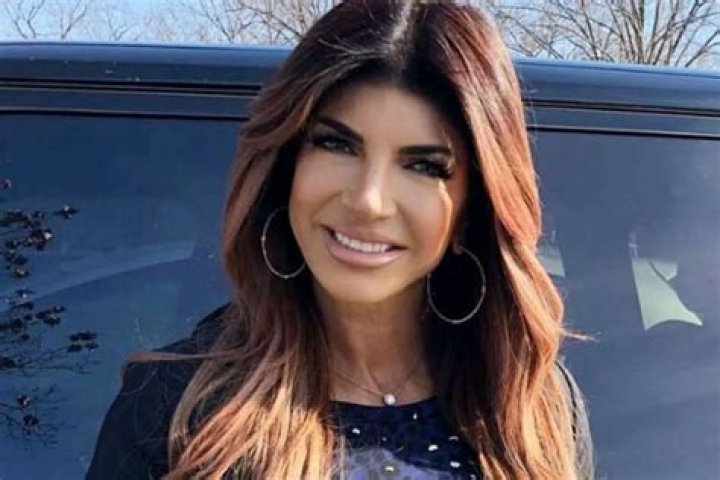 RHONJ: Teresa Giudice Spotted Without Wedding Ring Amid Dating Rumors – What Is She Telling Joe About Boy Toy Blake Schreck Relationship?