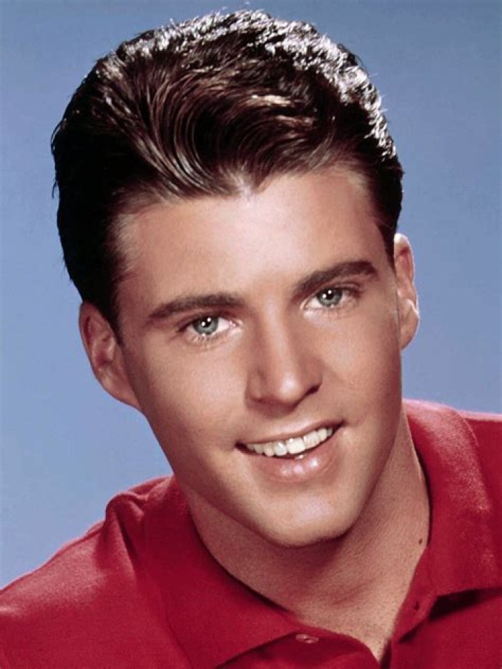 Ricky Nelson Biography - Facts, Childhood, Family Life & Achievements