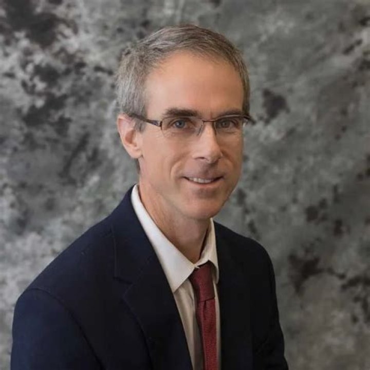 Dr. Robert Bennett, MD – Tampa, FL