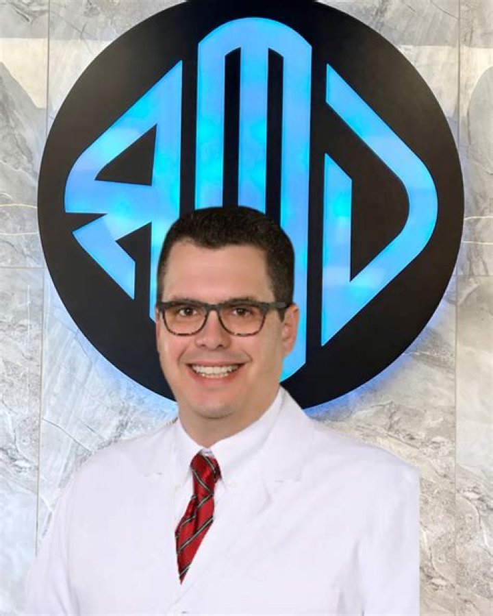 Dr. Robert Carter, MD – Massapequa, NY