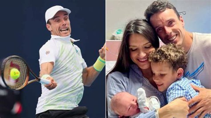 Roberto Bautista Agut family, wife, children, parents, siblings