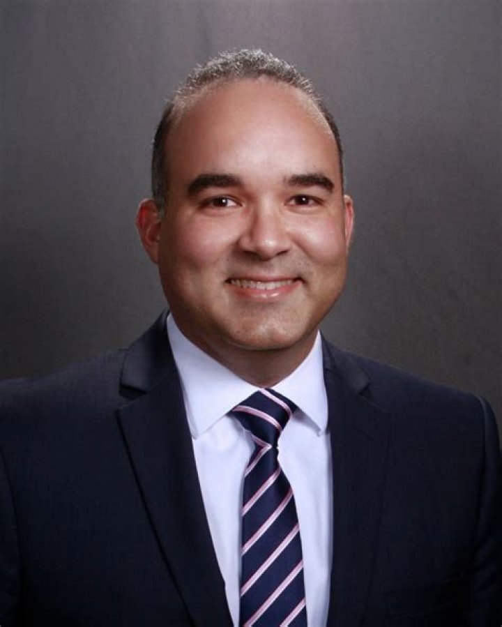 Dr. Roberto Ricardo Gonzalez, MD – San Francisco, CA