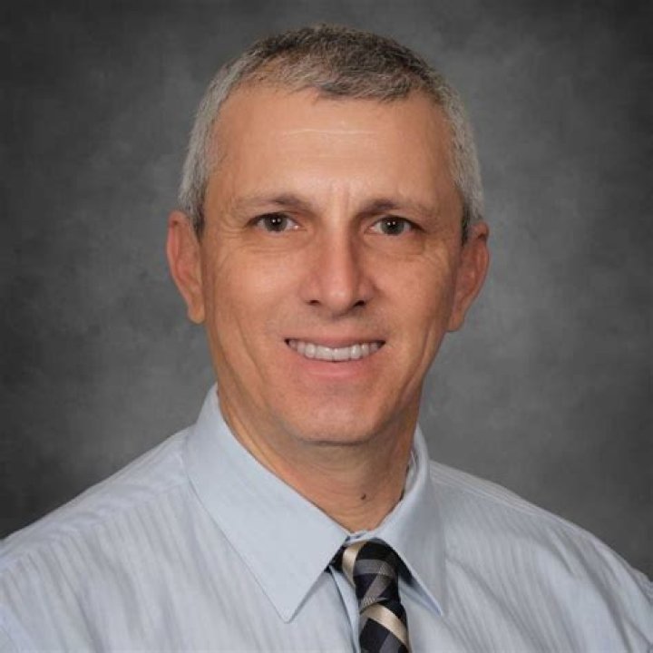 Dr. Rodolfo Vicente, MD – Tulare, CA