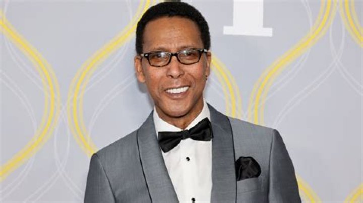 Ron Cephas Jones Biography - Facts, Childhood, Family Life & Achievements