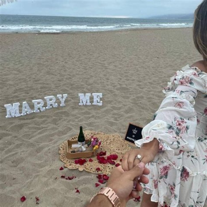 Ronnie Ortiz-Magro Engaged To Girlfriend Saffire Matos – Check Out The Romantic Beach Proposal!