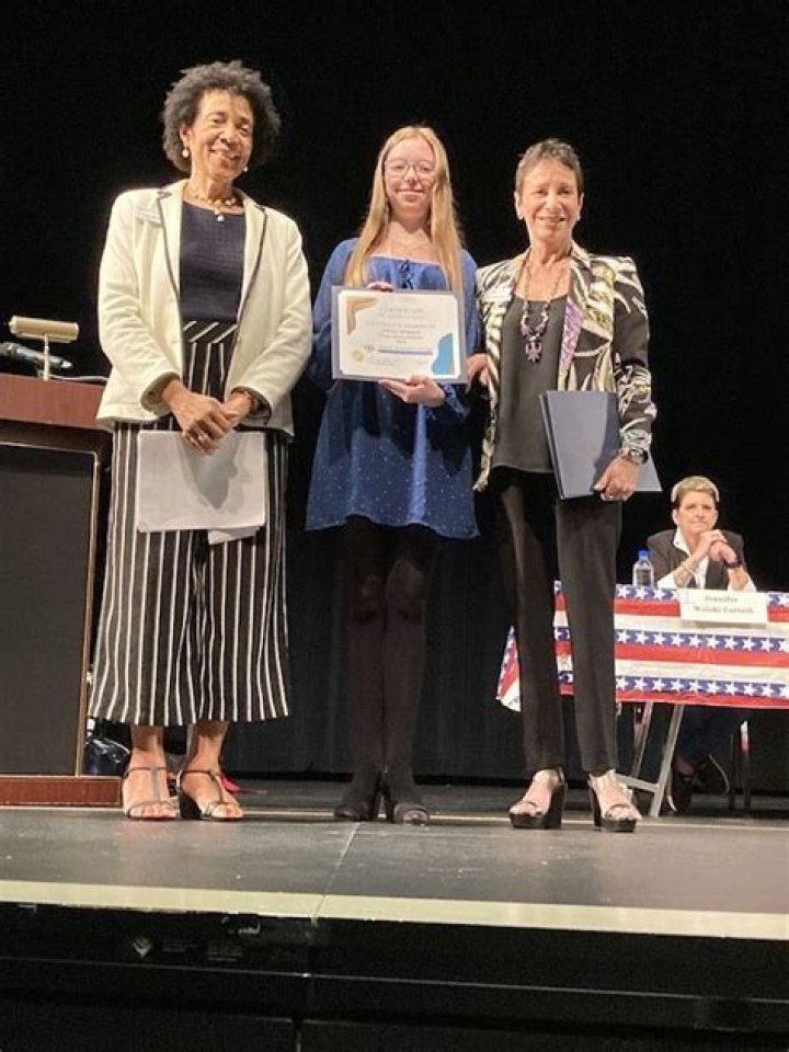 Ronnie Spector parents: Meet Beatrice Bennet , Louis Bennett