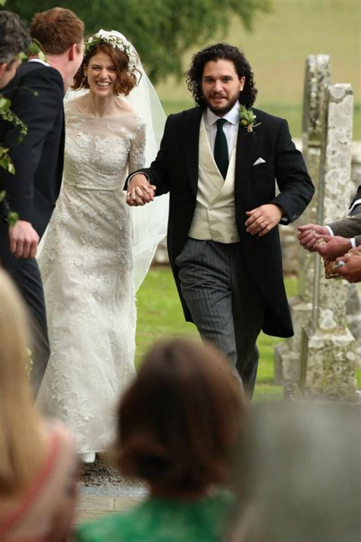 Rose Leslie, Kit Harington’s Wife – Height, Age, Net Worth, Measurements