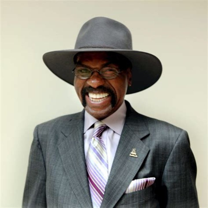 Rubin Carter Biography - Facts, Childhood, Family Life & Achievements