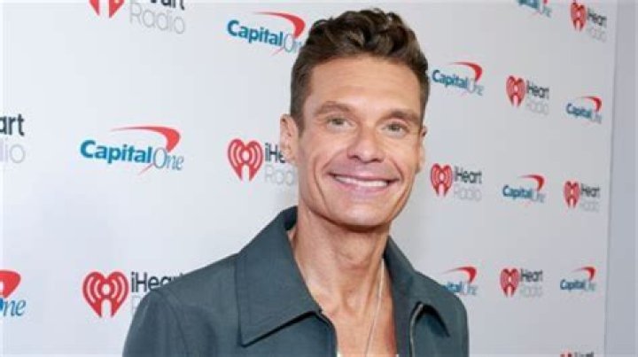 
Ryan Seacrest Controversy: Why Does His Girlfriend Aubrey Paige Paid Pay Tribute To Him On Instagram? 