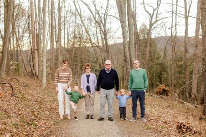 Saffron Hocking family, husband, children, parents, siblings