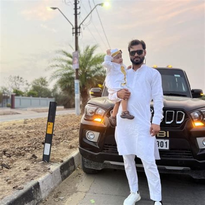 
Saqib Ali Zahid – Lirik Height, Weight, Net Worth, Age, Birthday, Wikipedia, Who, Instagram, Biography 