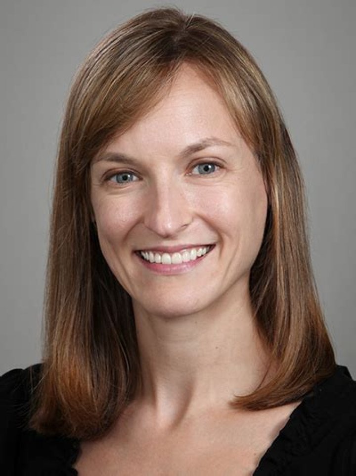 Dr. Sarah Chagnon, MD – Norfolk, VA