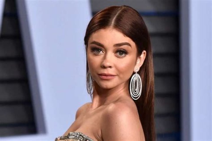 Sarah Hyland Hospitalized Again Amid Health Struggles – Details!
