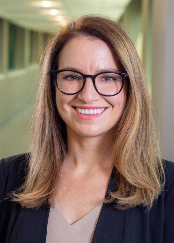 Dr. Sarah Peterson, MD – Buffalo Grove, IL