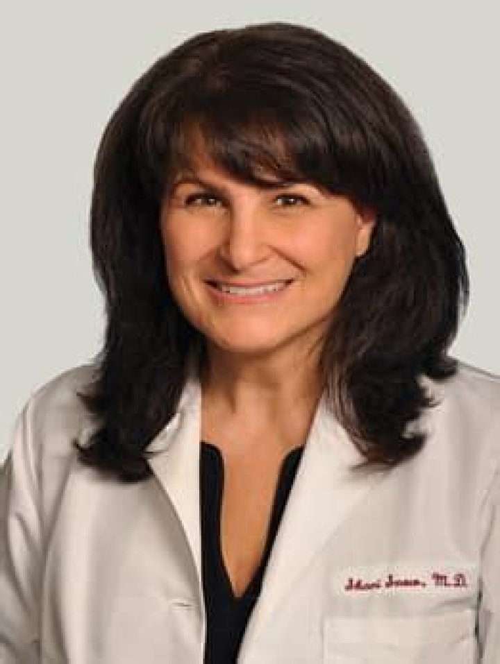 Dr. Shari (Goldman) Snow, MD – Chicago, IL