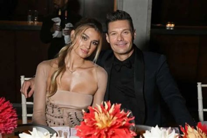 Shayna Taylor Says Her Days Are Filled With ‘Stress’ And ‘Anxiety’ Amid Ryan Seacrest Breakup
