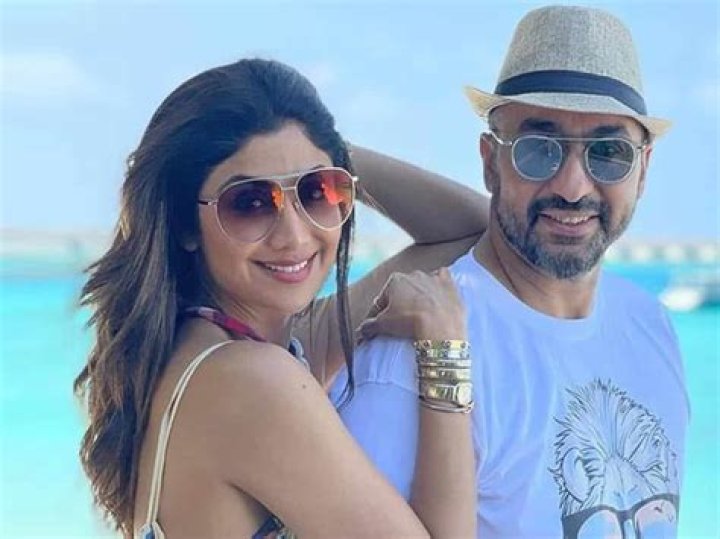 Shilpa Shetty- Net Worth, Height, Husband, Age, Nationality, Daughter, Career