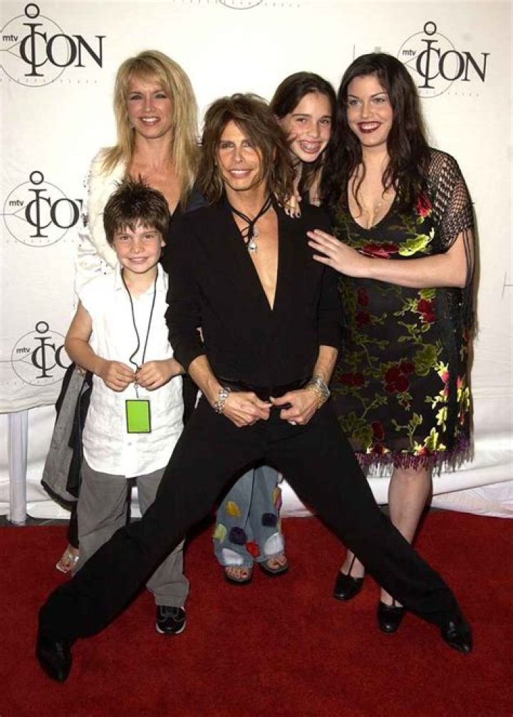 Steven Tyler family, wife, children, parents, siblings