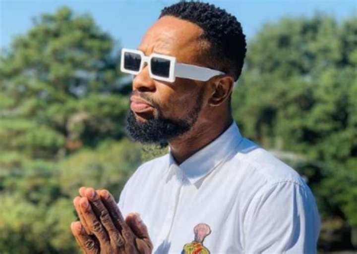 
Sthembiso Khoza Aka Sk Khoza Viral On Twitter and Reddit, Was The Video Taken Down? 