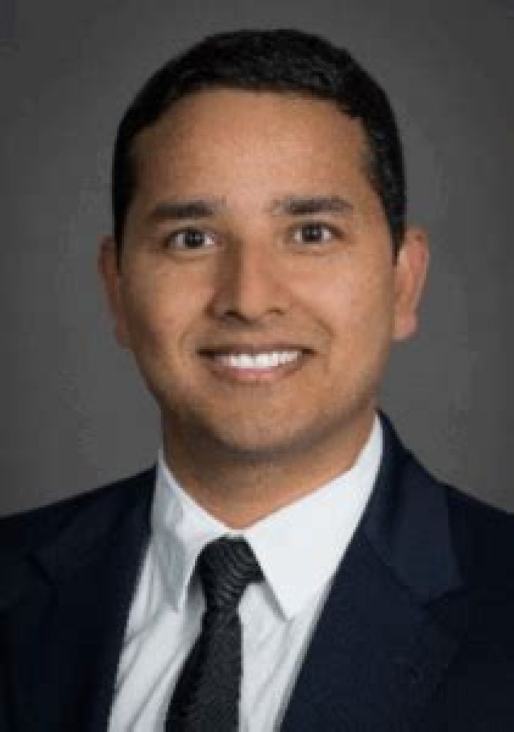 Dr. Sudeep Acharya, MD – Bay Shore, NY