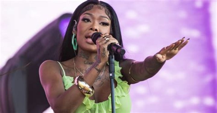 Summer Walker Slams Haters Who Criticize Her Social Anxiety