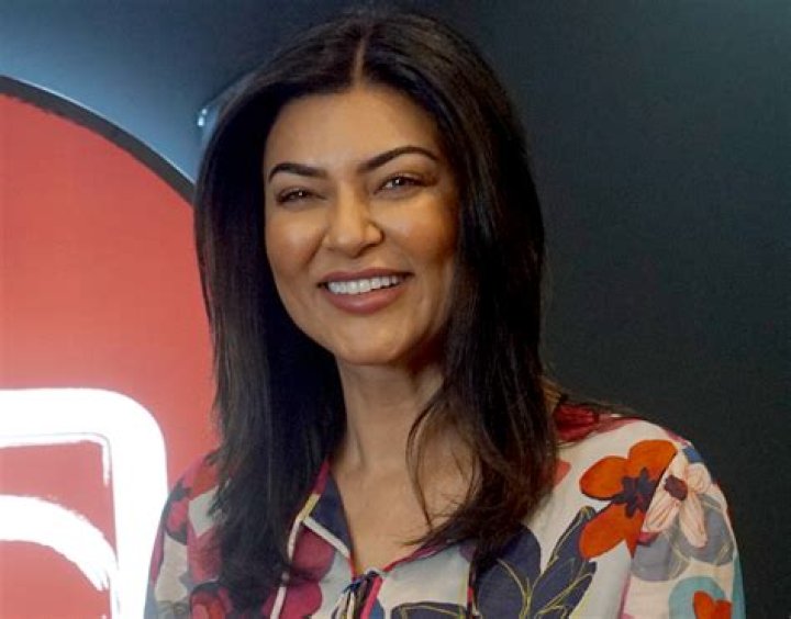 Sushmita Sen in Workout Gear Shares Back Workout — Celebwell