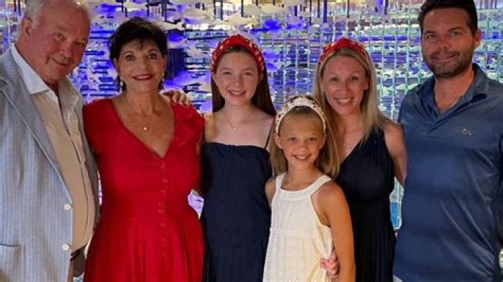 Susie Steiner family, husband, children, parents, siblings