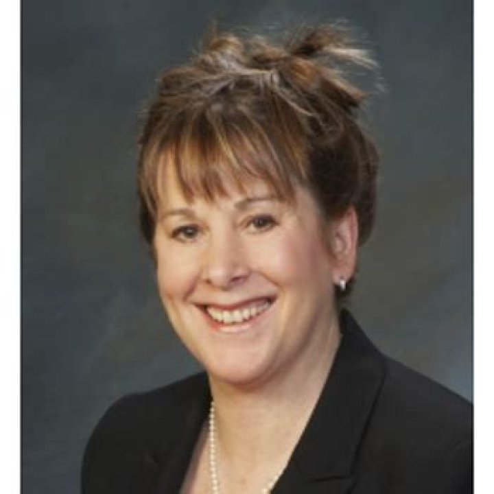 Dr. Suzanne Munns, MD – Waterloo, IA