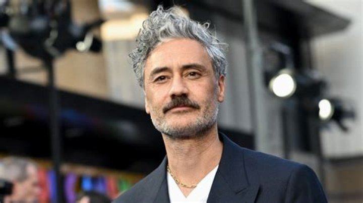 Taika Waititi fully supports AI-generated Blackbeard in lingerie meme