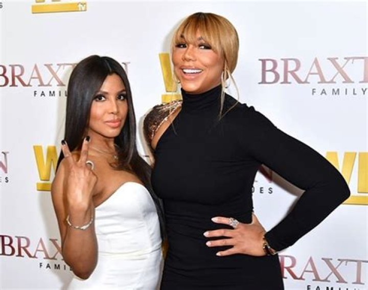 Tamar Braxton Yells ‘What The F’ After Toni Braxton Lights Up Instagram With Another Revealing Photo Flaunting Her Weight Loss