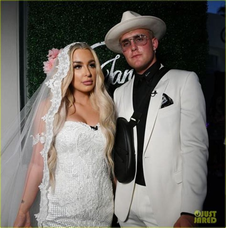 Tana Mongeau And Jake Paul Announce They’re Taking A Break From Their Marriage After Only 5 Months!