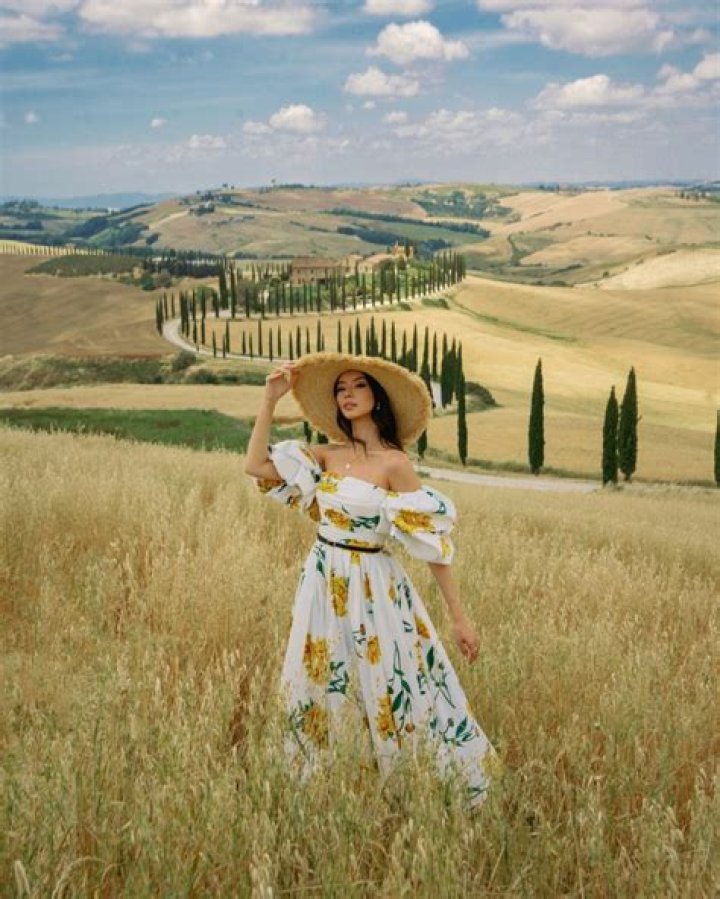 Tara Whiteman (Tara Milk Tea) – Bio, Facts, Family Life, Achievements