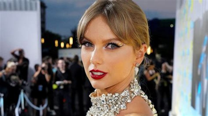 Taylor Swift continues saving and ruining cinema at the exact same time after another 2 movies pack up and flee their release dates