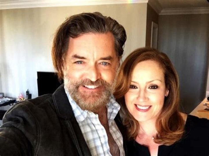 Timothy Omundson Height, Age, Wife, Biography, Wiki, Net Worth