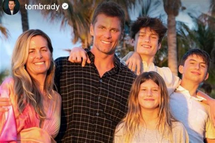 Tom Brady Has Three Sisters: Maureen Brady, Julie Brady, Nancy Brady