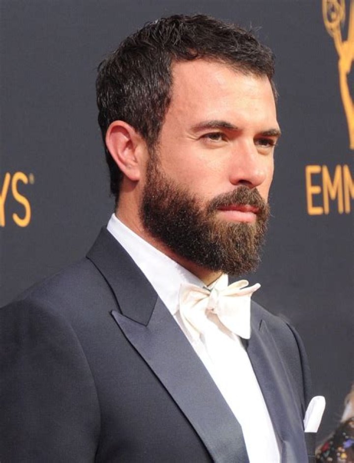 Tom Cullen Biography - Facts, Childhood, Family Life & Achievements