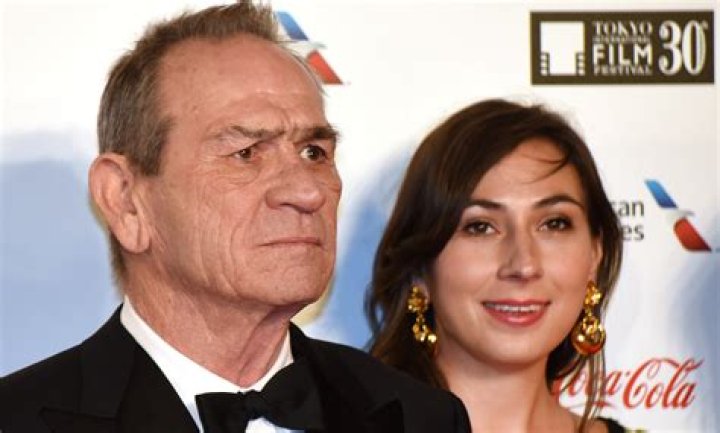 Tommy Lee Jones Spotted In Public As Fans Await Movie ‘Ad Astra’ With Brad Pitt, Donald Sutherland