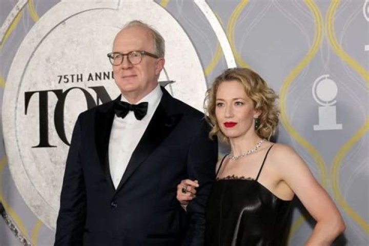 Tracy Letts Height, Weight, Net Worth, Age, Birthday, Wikipedia, Who, Nationality, Biography
