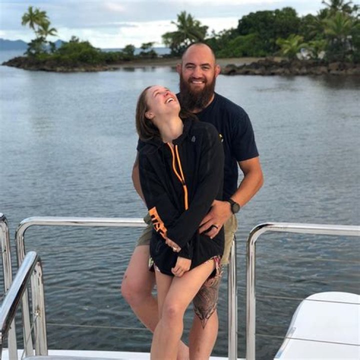 Travis Browne Biography - Facts, Childhood, Family Life & Achievements