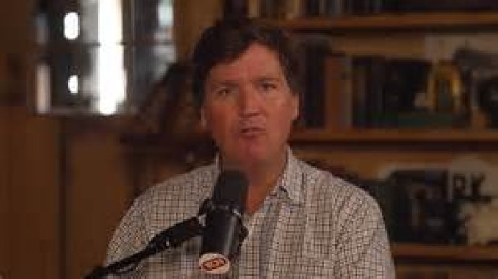 Tucker Carlson Biography - Facts, Childhood, Family Life & Achievements