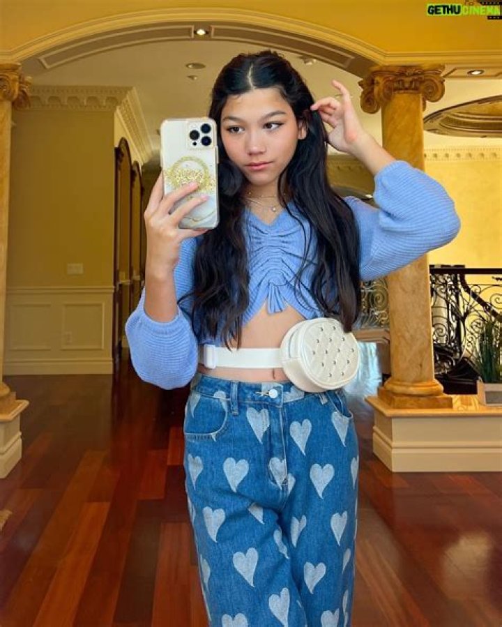 Txunamy Biography - Facts, Childhood, Family Life & Achievements