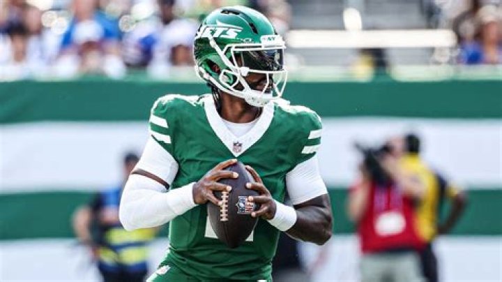 Tyrod Taylor age, height, ethnicity, family, college, 40 time, draft, trade, net worth, Instagram