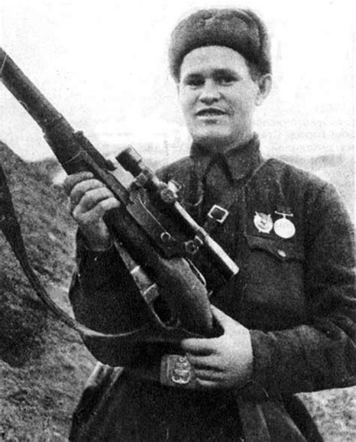 Vasily Zaytsev - Bio, Facts, Family Life of Russian Sniper