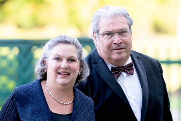 Victoria Nuland Husband Robert Kagan: Wiki, Age, Family And Net Worth