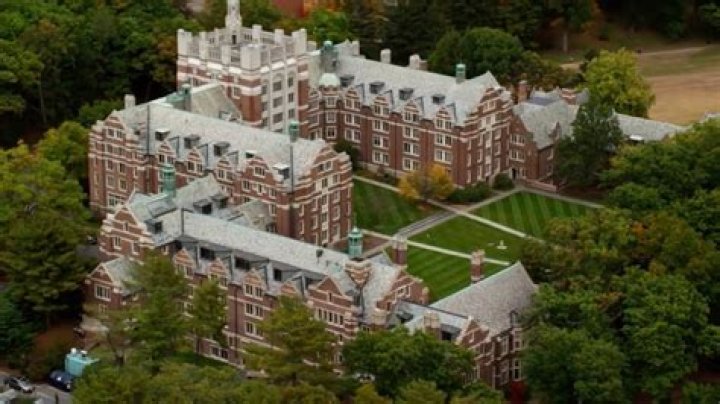 Wellesley College Notable Alumni